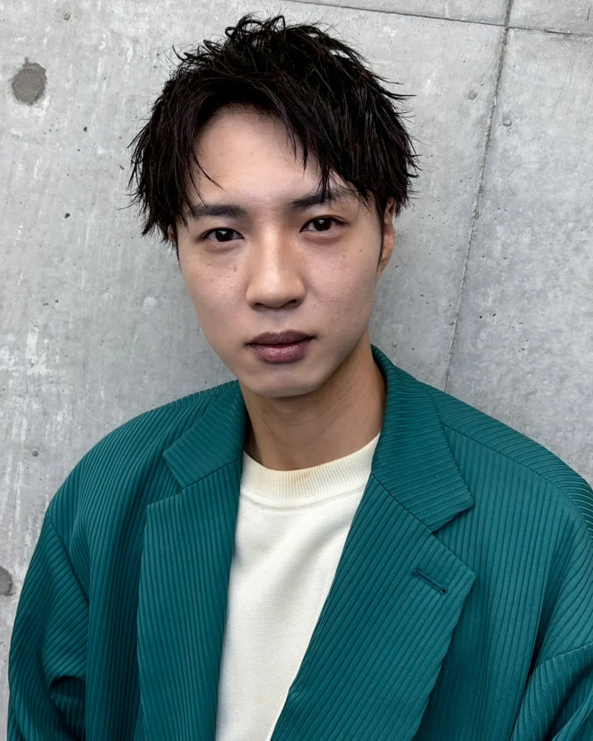 赤坂で働くビジネスパーソンの皆様にとって、第一印象は非常に重...